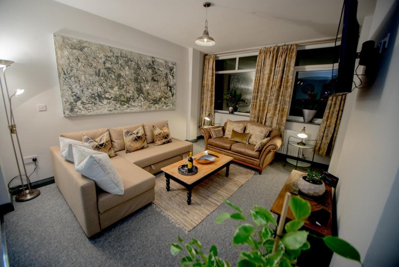 Barnston House - Heswall - Spacious Homely Holiday Home By Rework Accommodation Luaran gambar