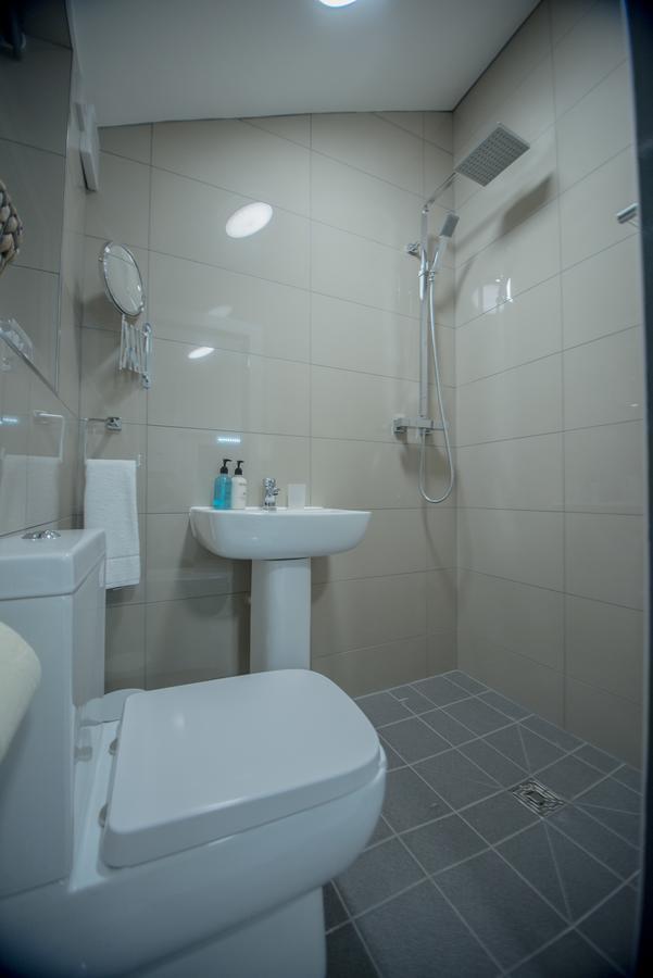 Barnston House - Heswall - Spacious Homely Holiday Home By Rework Accommodation Luaran gambar