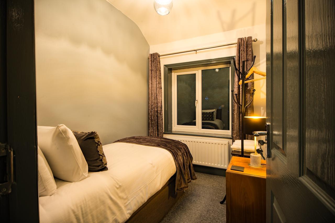 Barnston House - Heswall - Spacious Homely Holiday Home By Rework Accommodation Luaran gambar